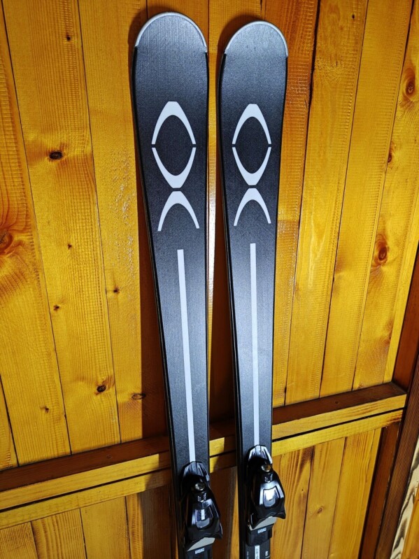LYŽE XO SWISS SKI V12 L BLACK 178CM